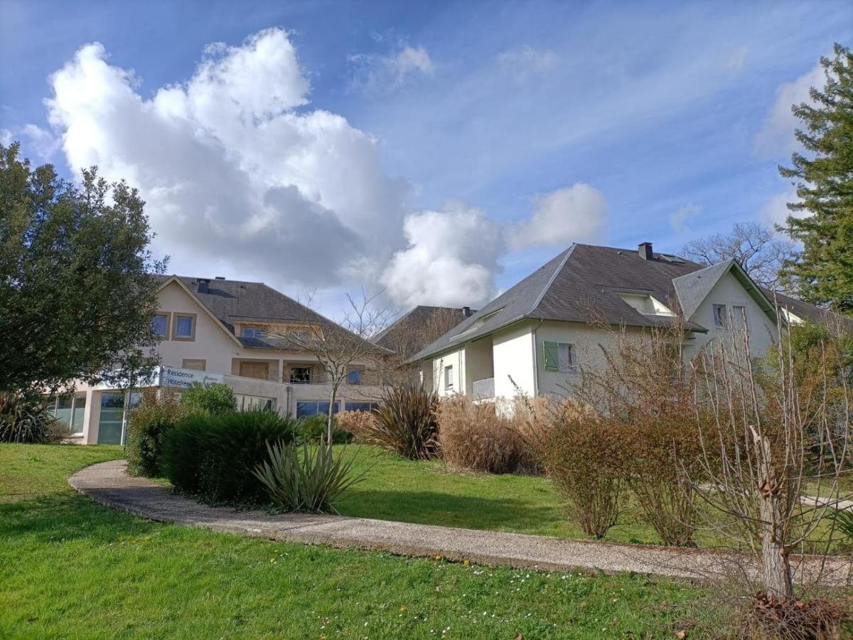 Residence De La Source By Euclenima Salies-de-Béarn Exteriör bild